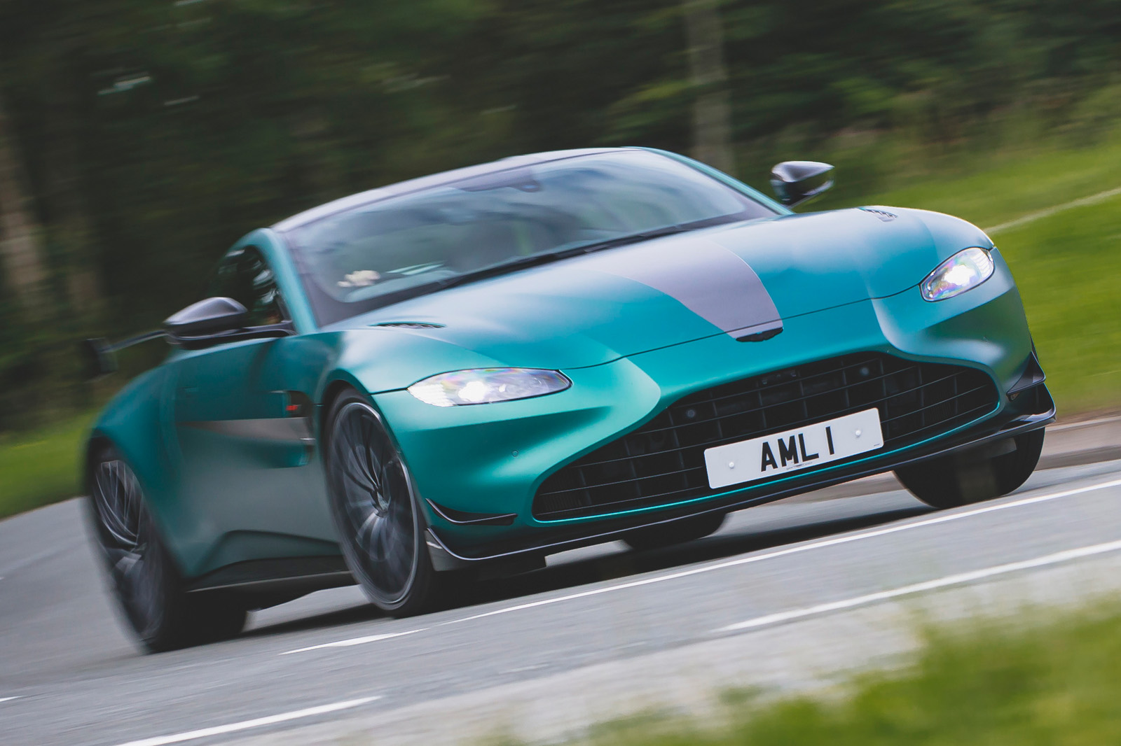 1 Aston Martin Vantage F1 2021 RT hero front