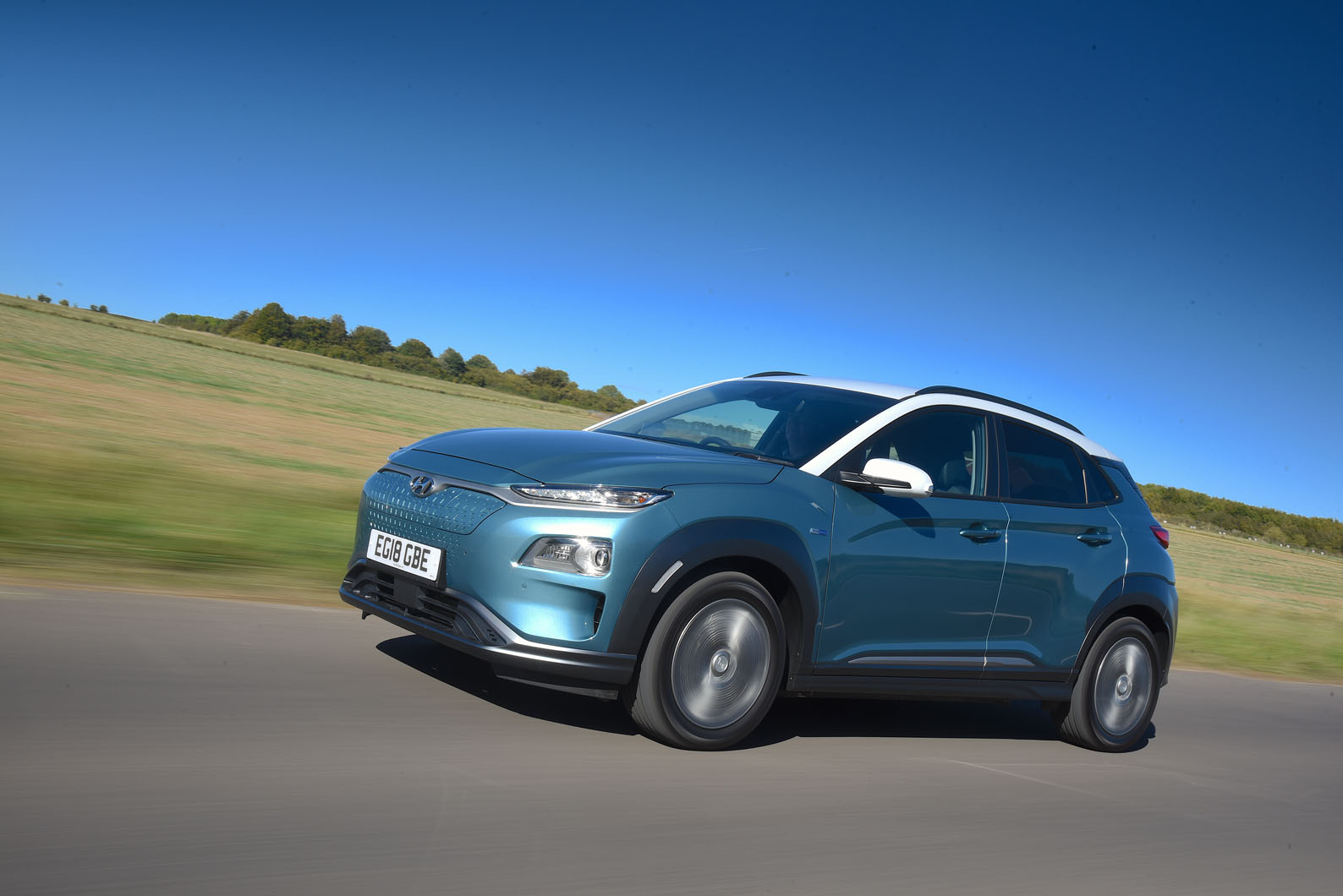 Hyundai Kona Electric 2018 road test review - hero front