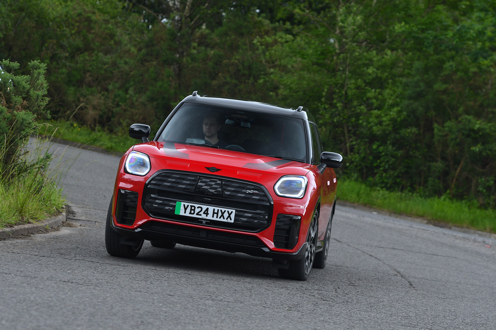 2024 Mini Countryman cornering