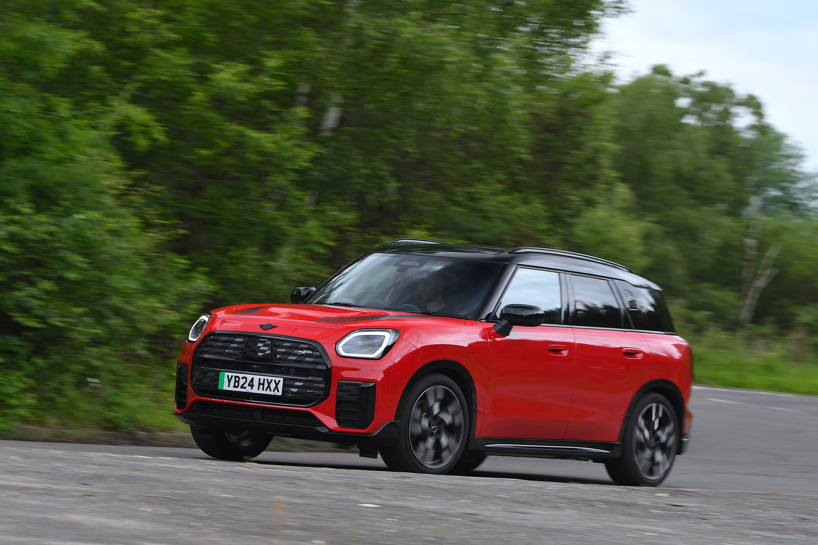 2024 Mini Countryman side at speed 2