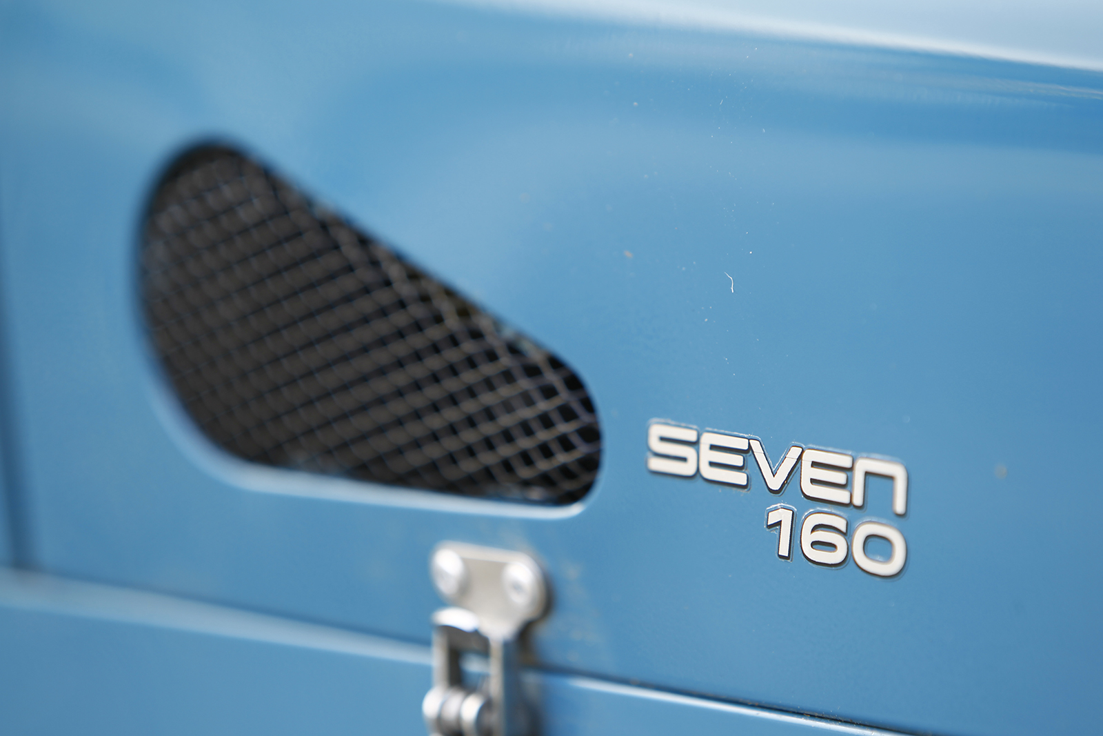 Caterham Seven 160 badging