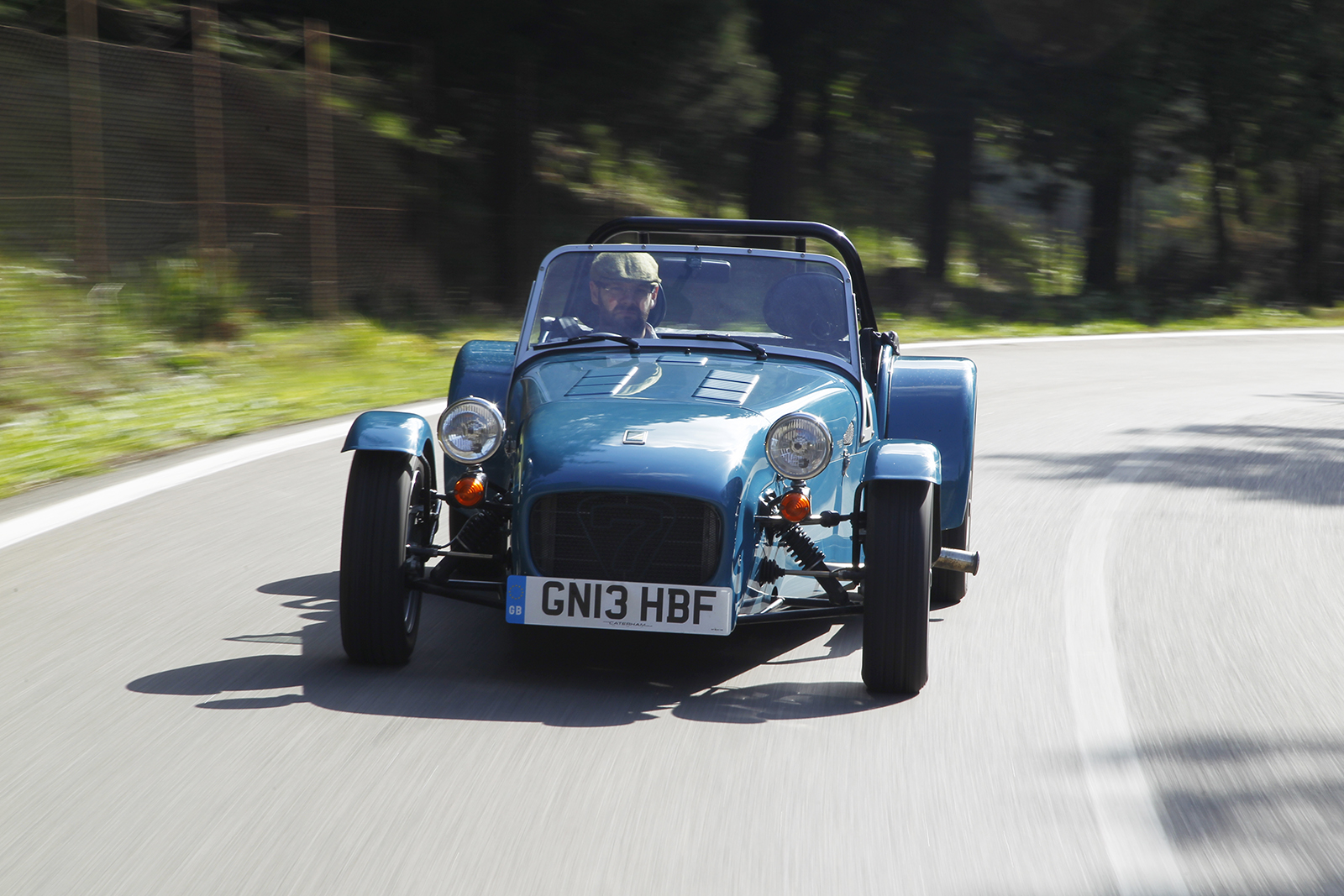 Caterham Seven 160 cornering