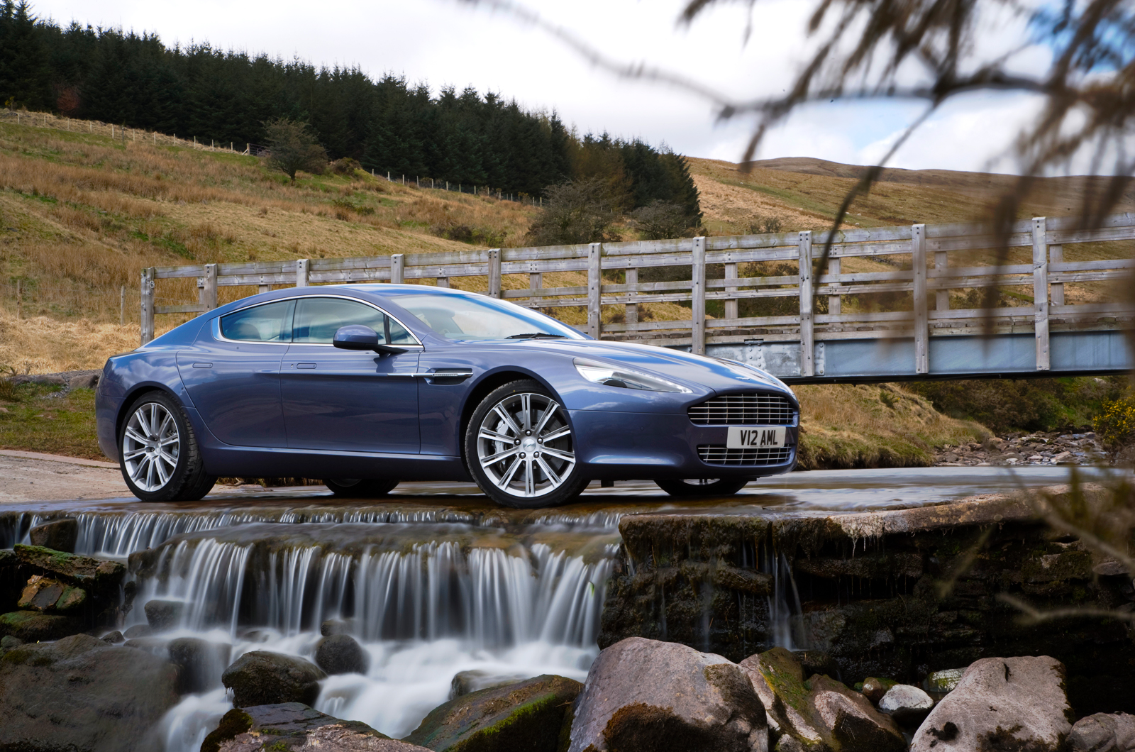 4.5 star Aston Martin Rapide