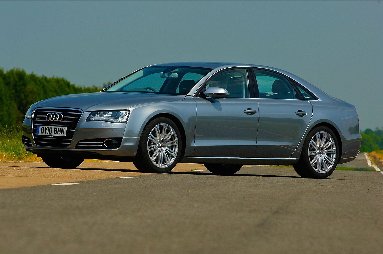 4 star Audi A8