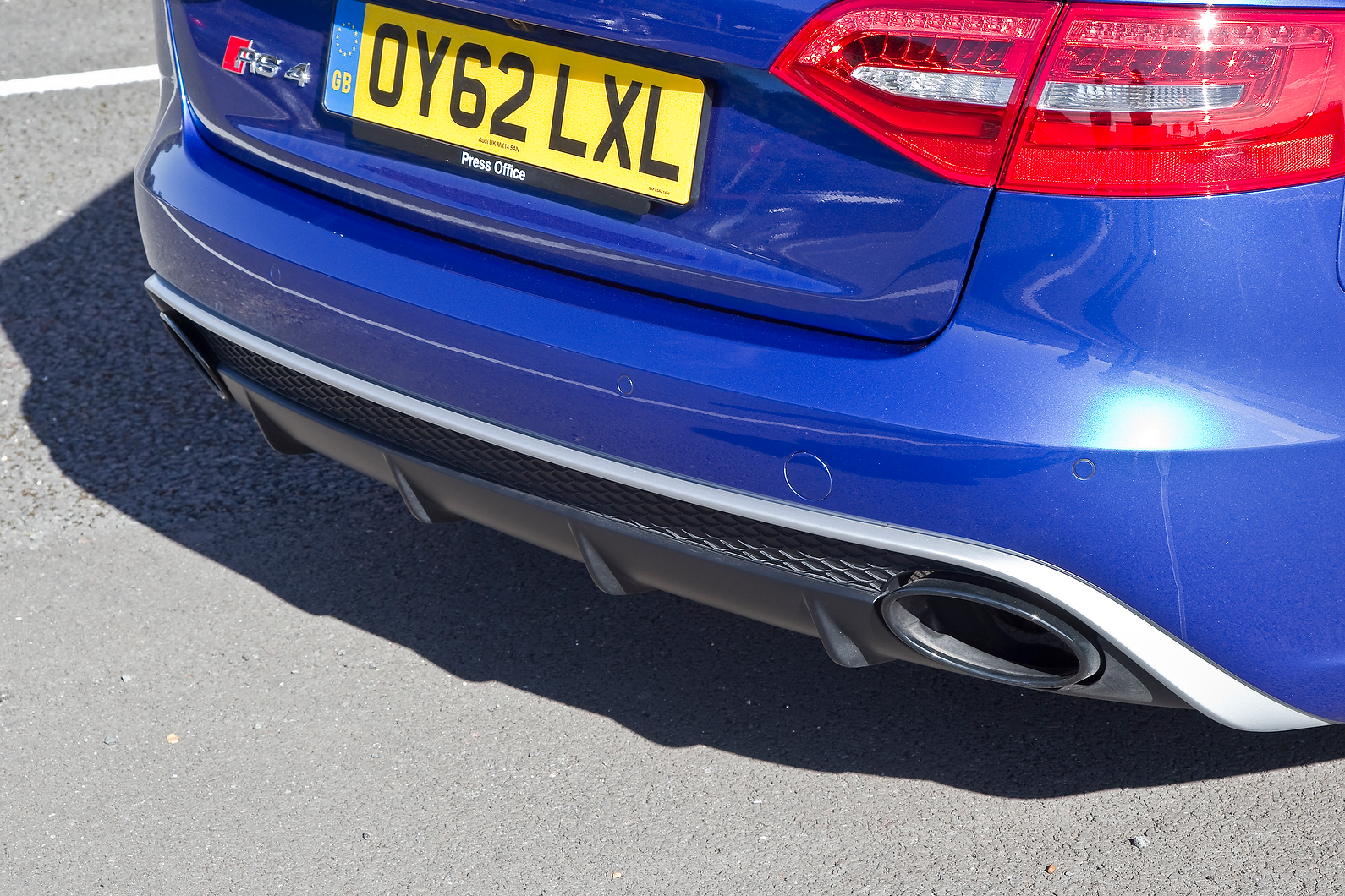 Audi RS4 Avants dual exhaust