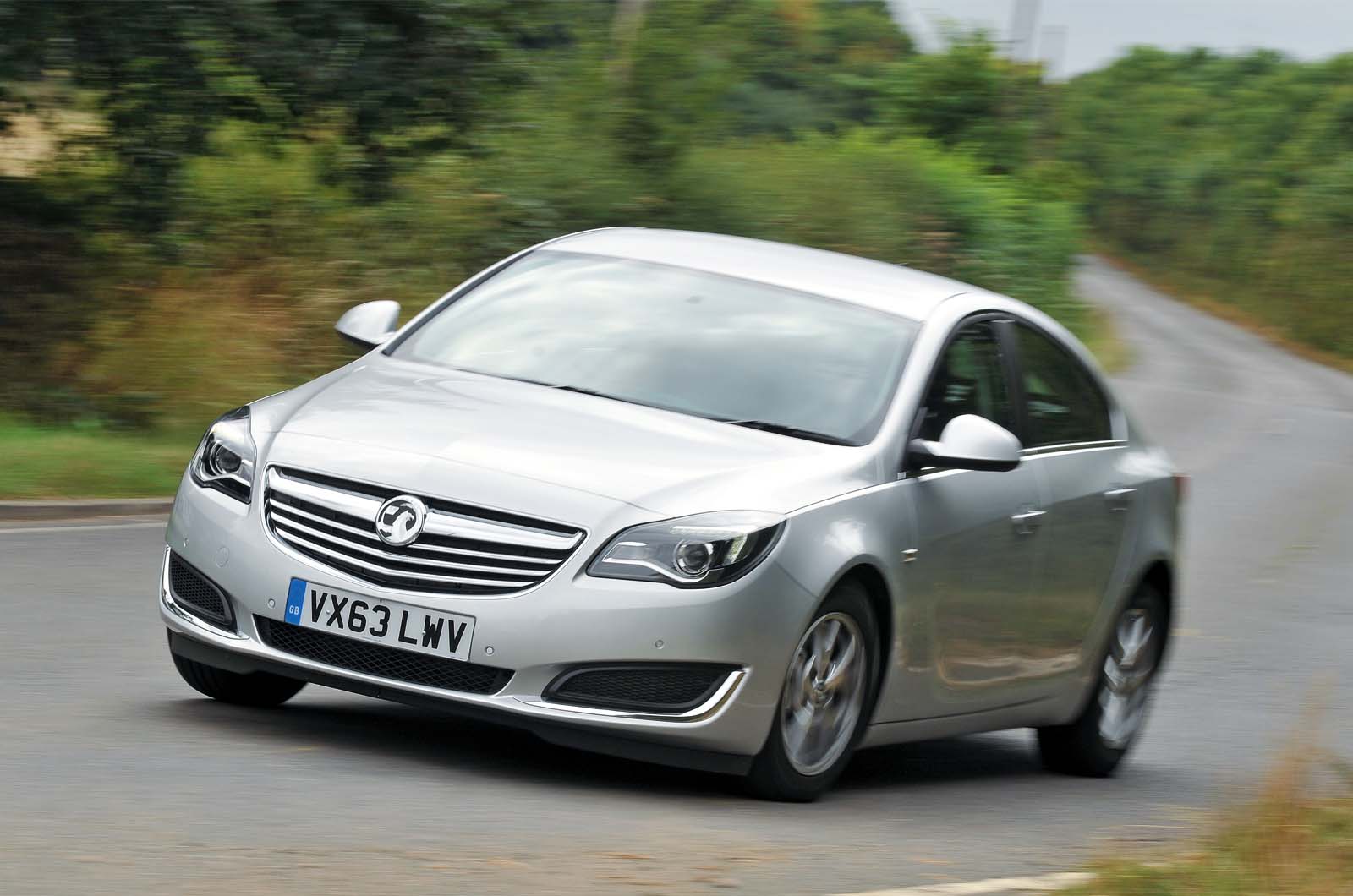 https://d2km96w3x5blkf.cloudfront.net/best_value_used_cars-vauxhall-insignia