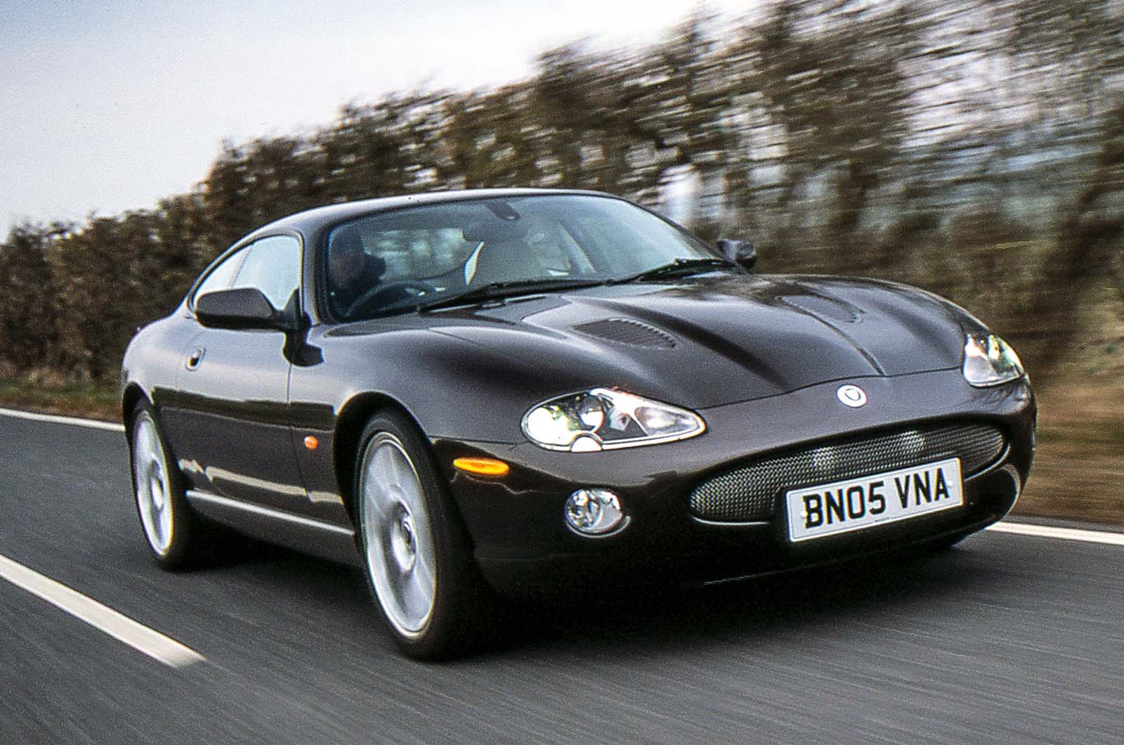 https://d2km96w3x5blkf.cloudfront.net/best_value_used_cars_jaguar_xkr