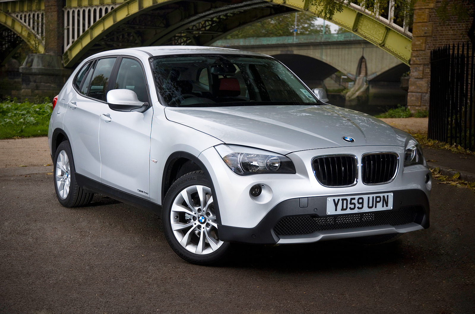 4 star BMW X1