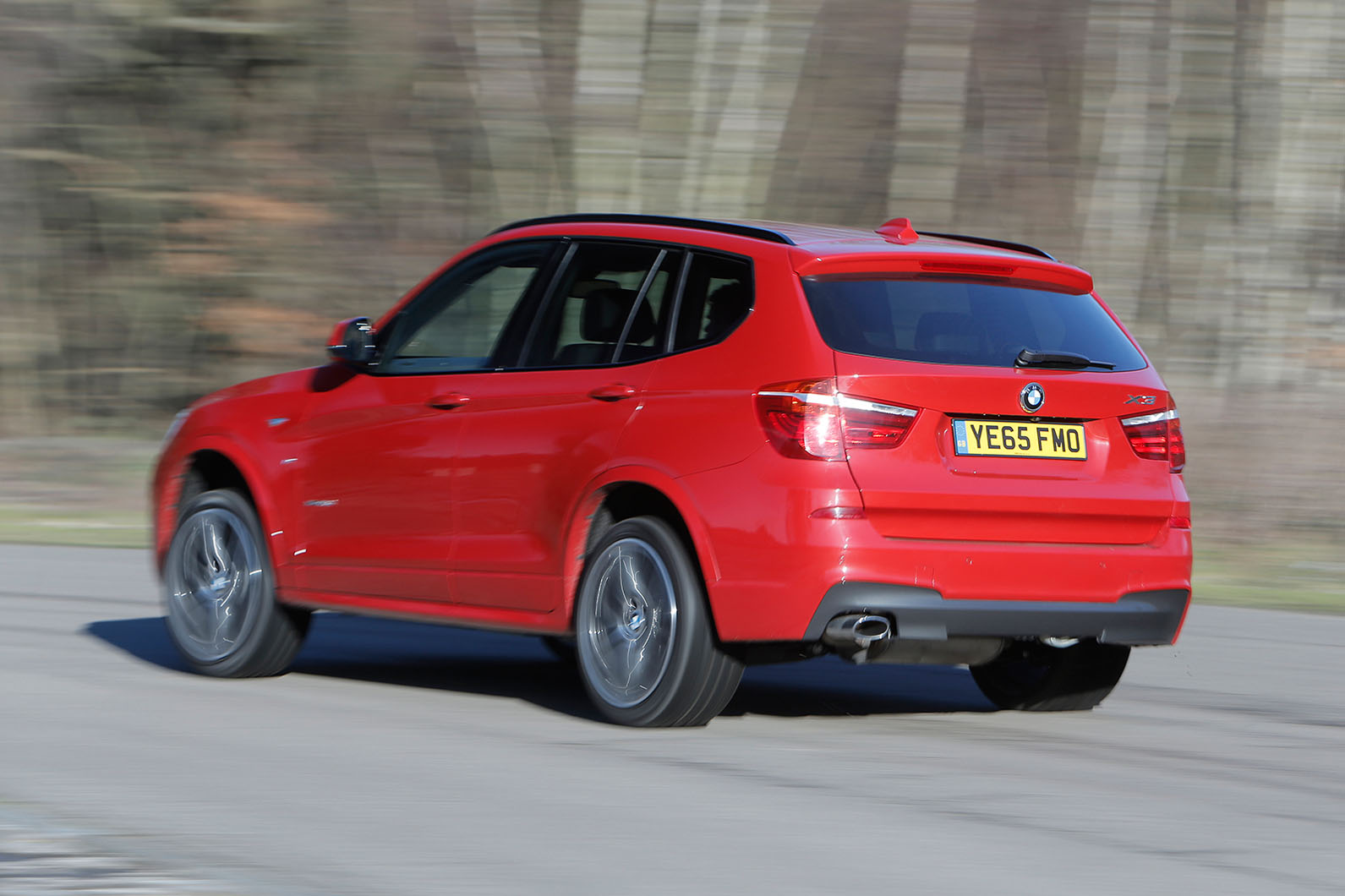 BMW X3 rear cornering