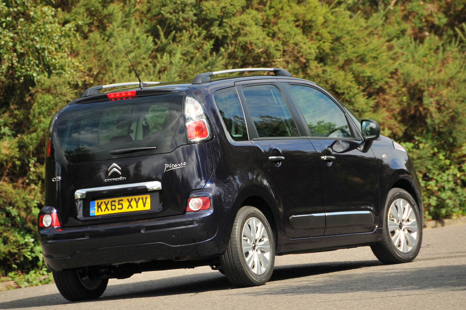 Citroën C3 Picasso rear cornering