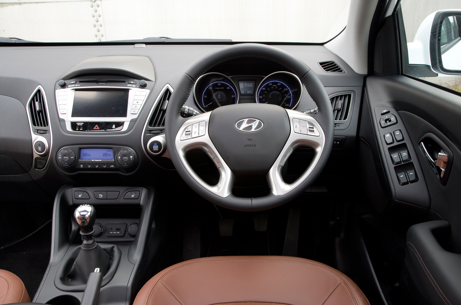 Hyundai ix35 dashboard