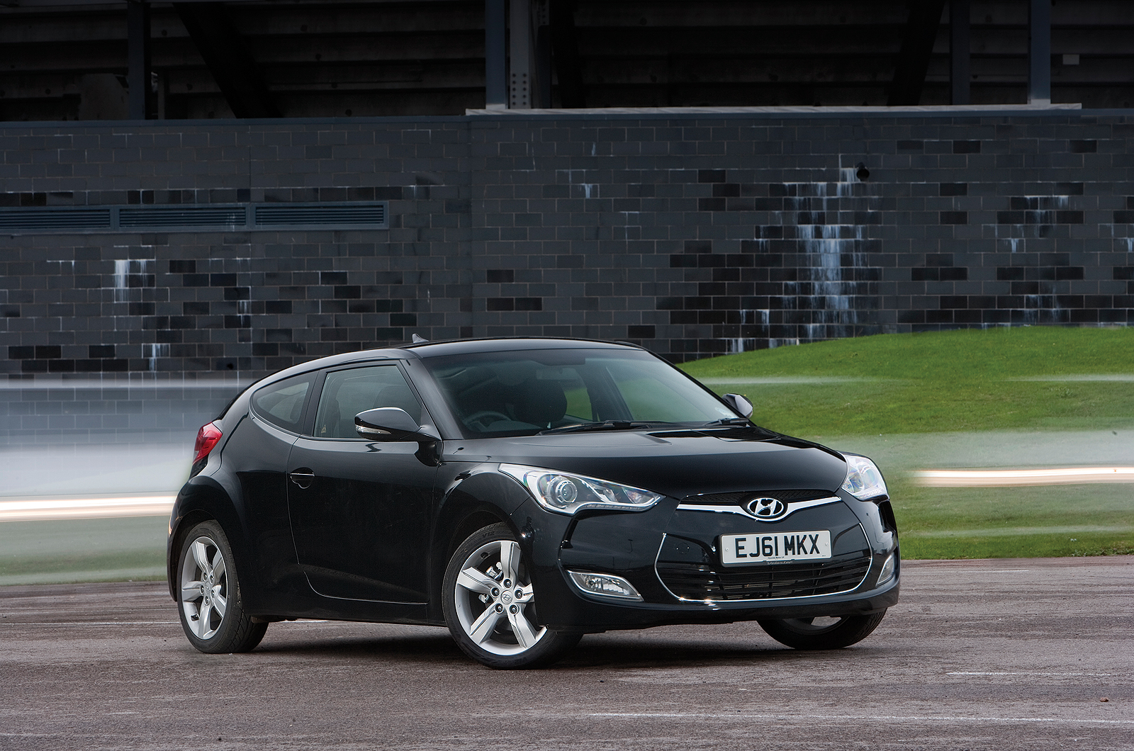 3.5 star Hyundai Veloster