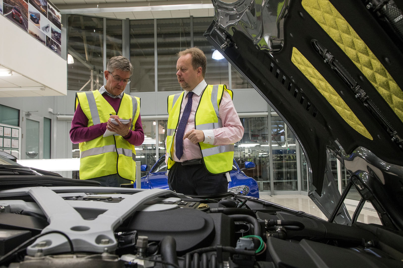 Andy aston sign off 0898