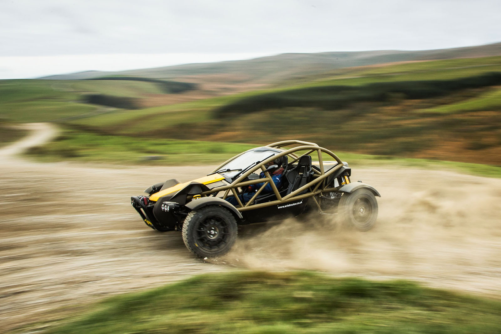 Ariel nomad 39 0