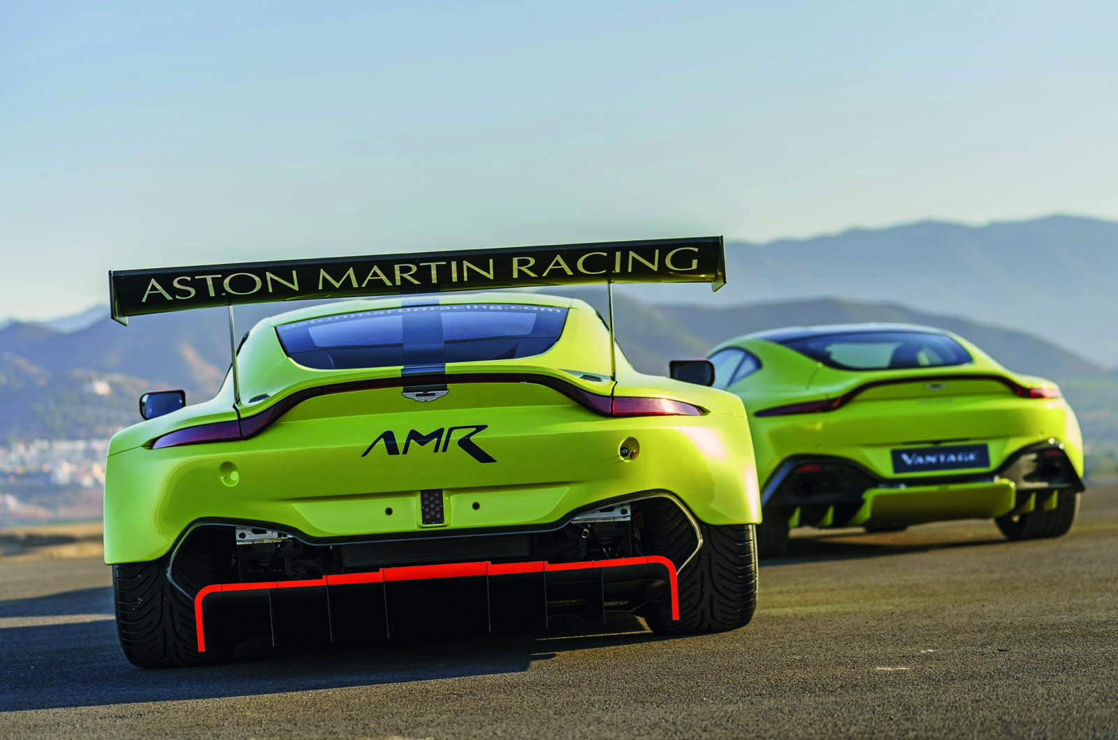 Aston martin racing 2018 vantage gte aston martin vantage 03