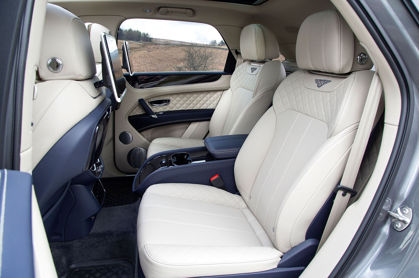 Bentley vs rr 2016 481 0