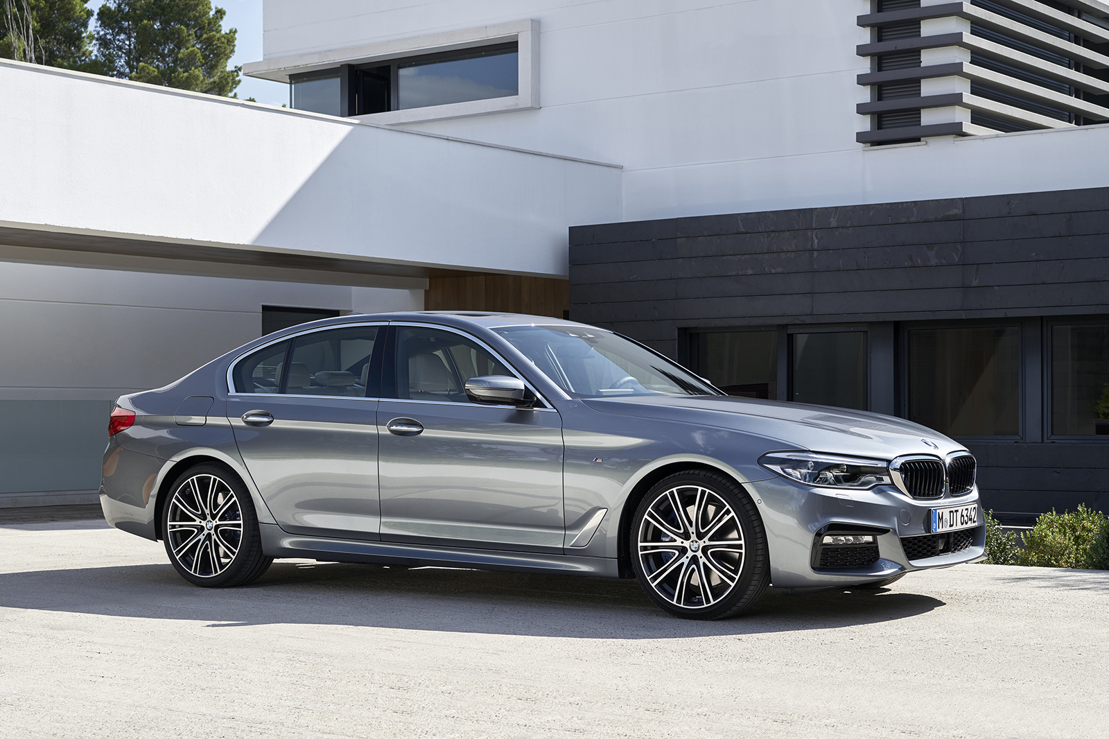 Bmw 5 series web exclusive 601