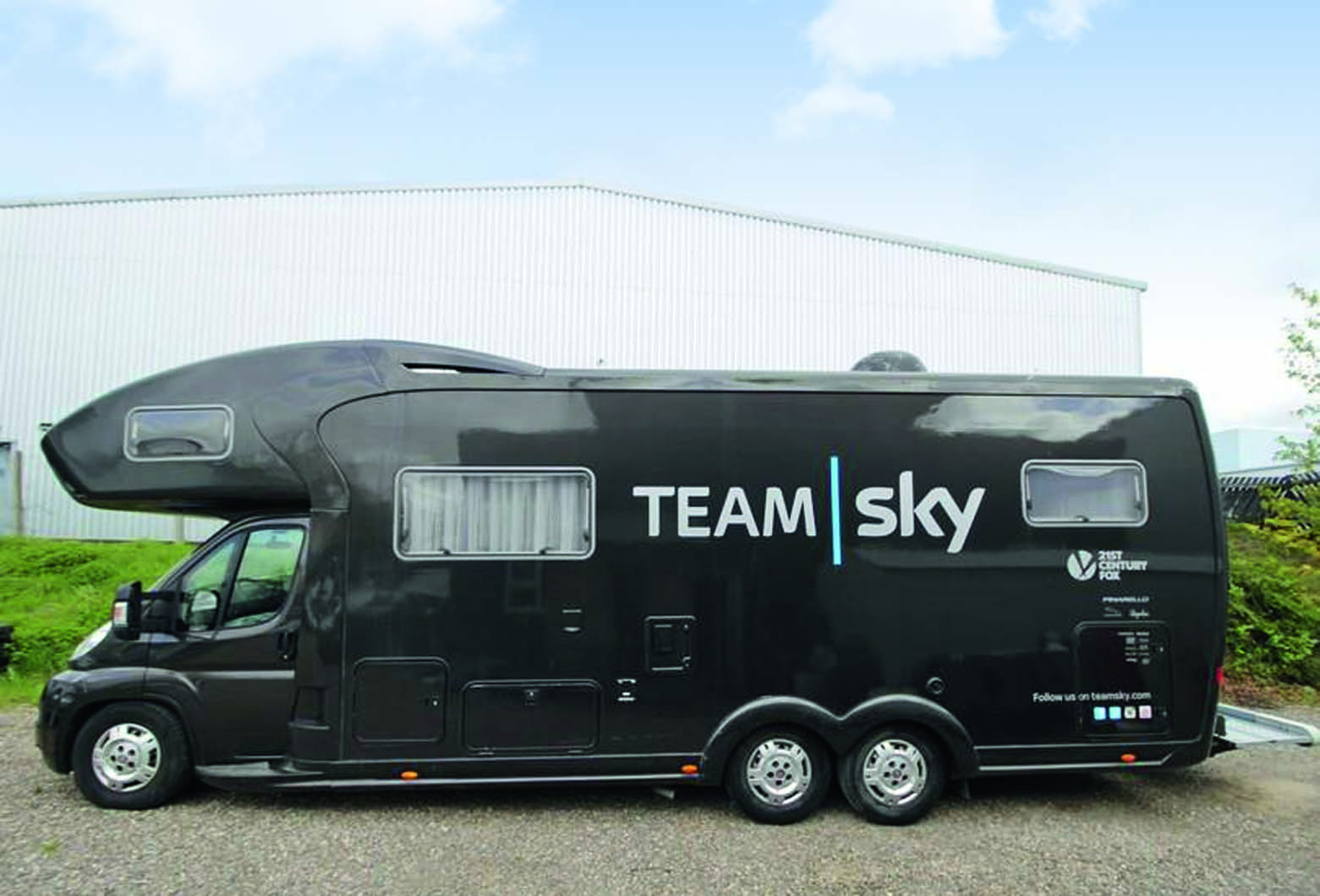 Caravans and motorhomes motorhomes s3434233 1 1