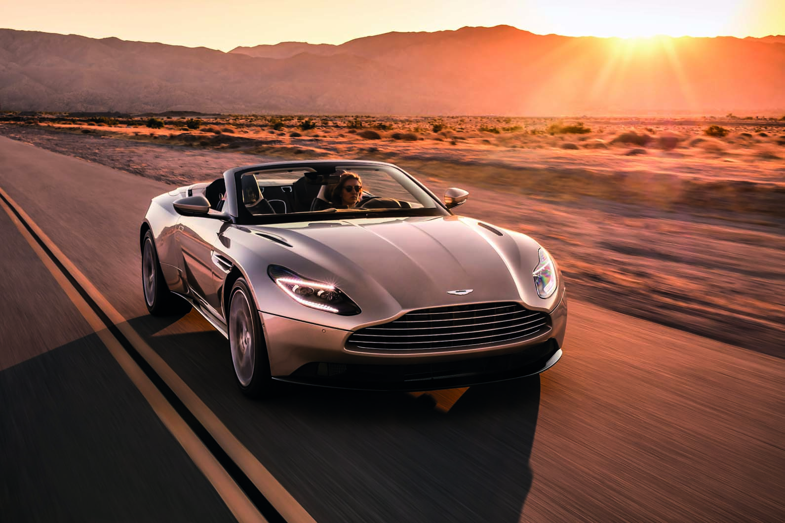 Db11 volante 01