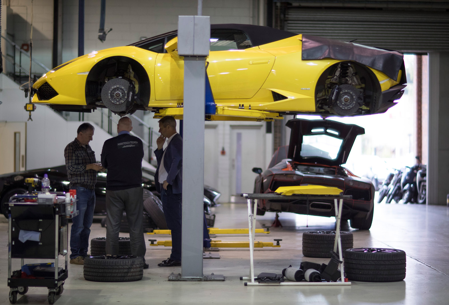 How to buy a supercar 0476