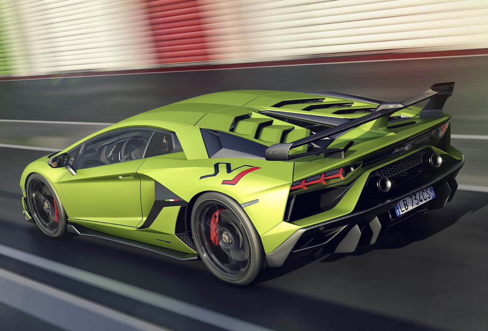 Lamborghini svj green pit rear