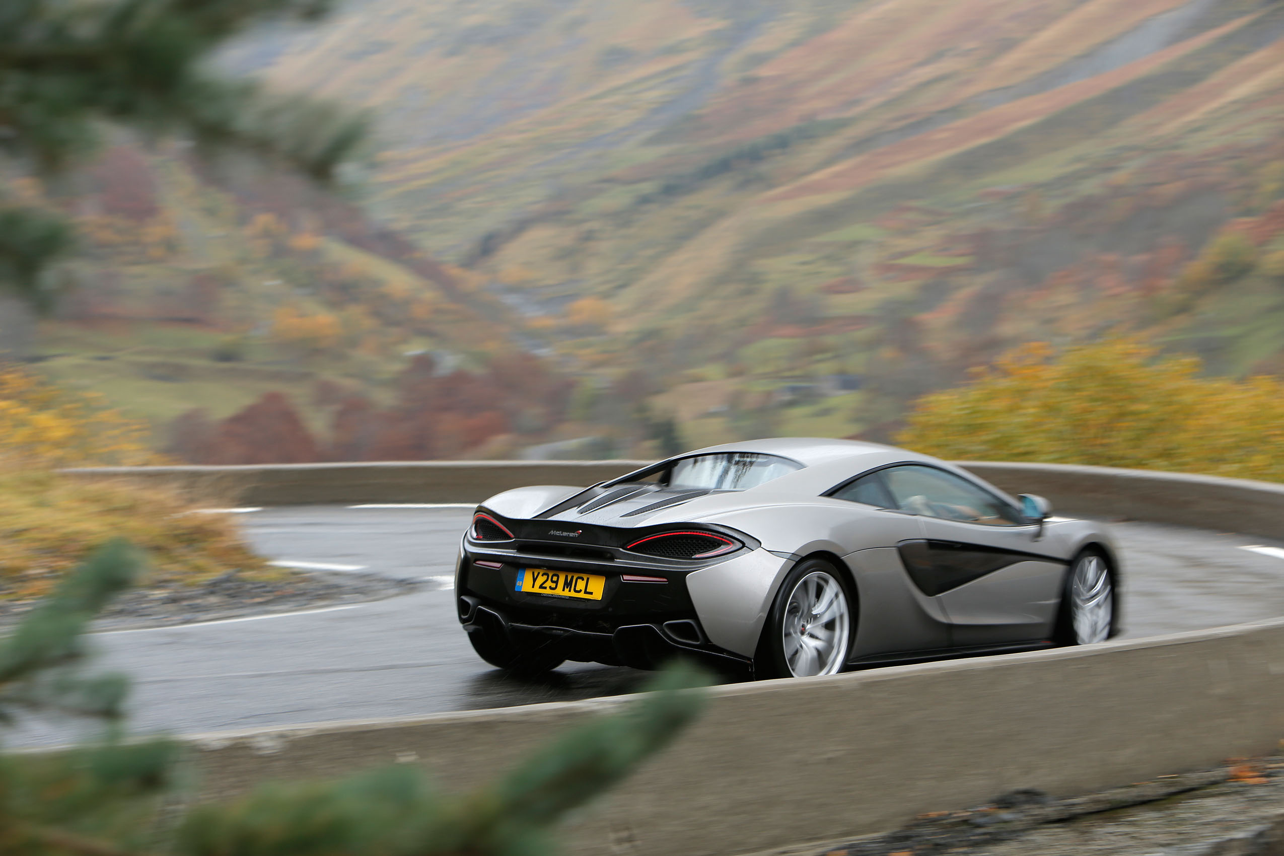 Mclaren 570s driveback 0106