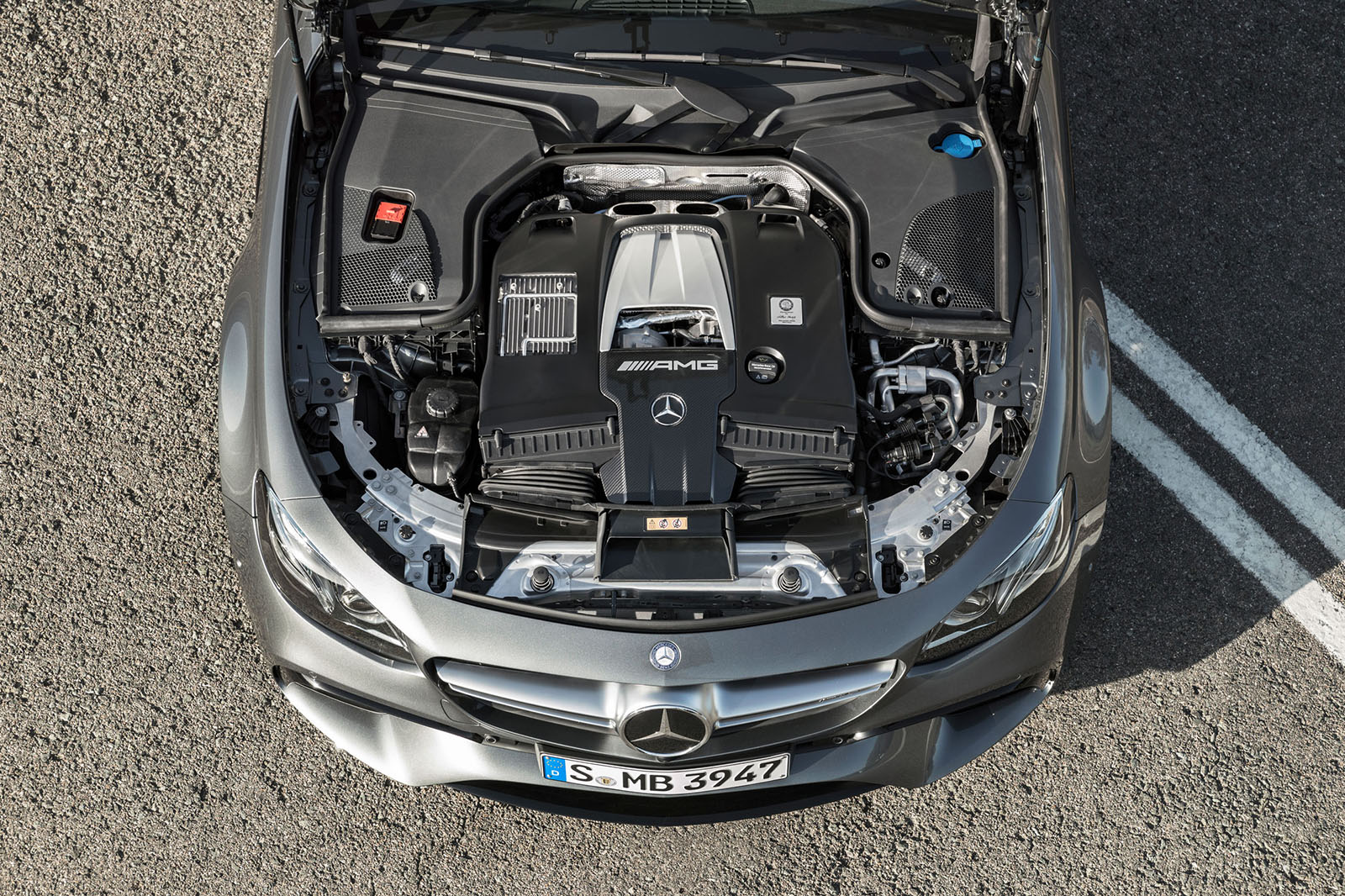 Merc e63 2016 web 15
