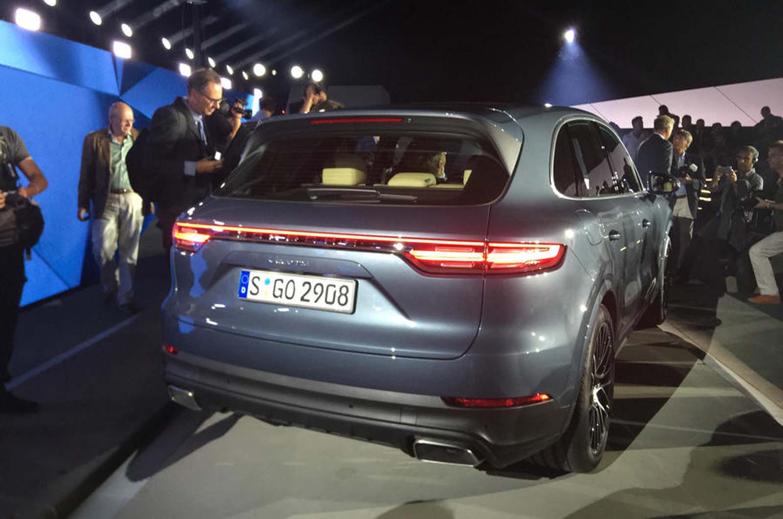 Porsche cayenne launch 4 0