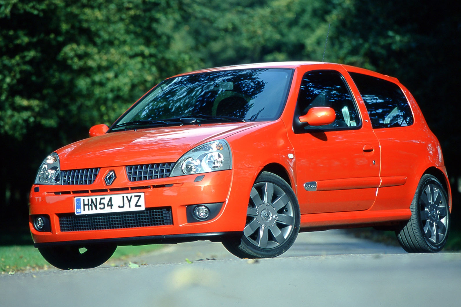 Reno clio ubg mag 708