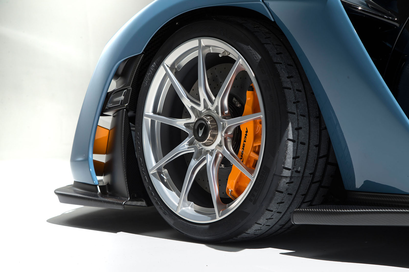 Senna 2018 sp 3427 1