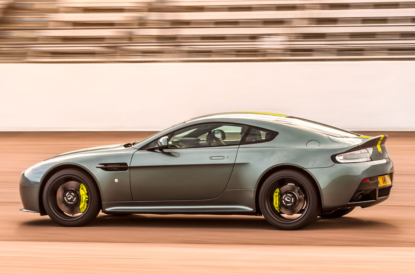 Vantage amr v8 03