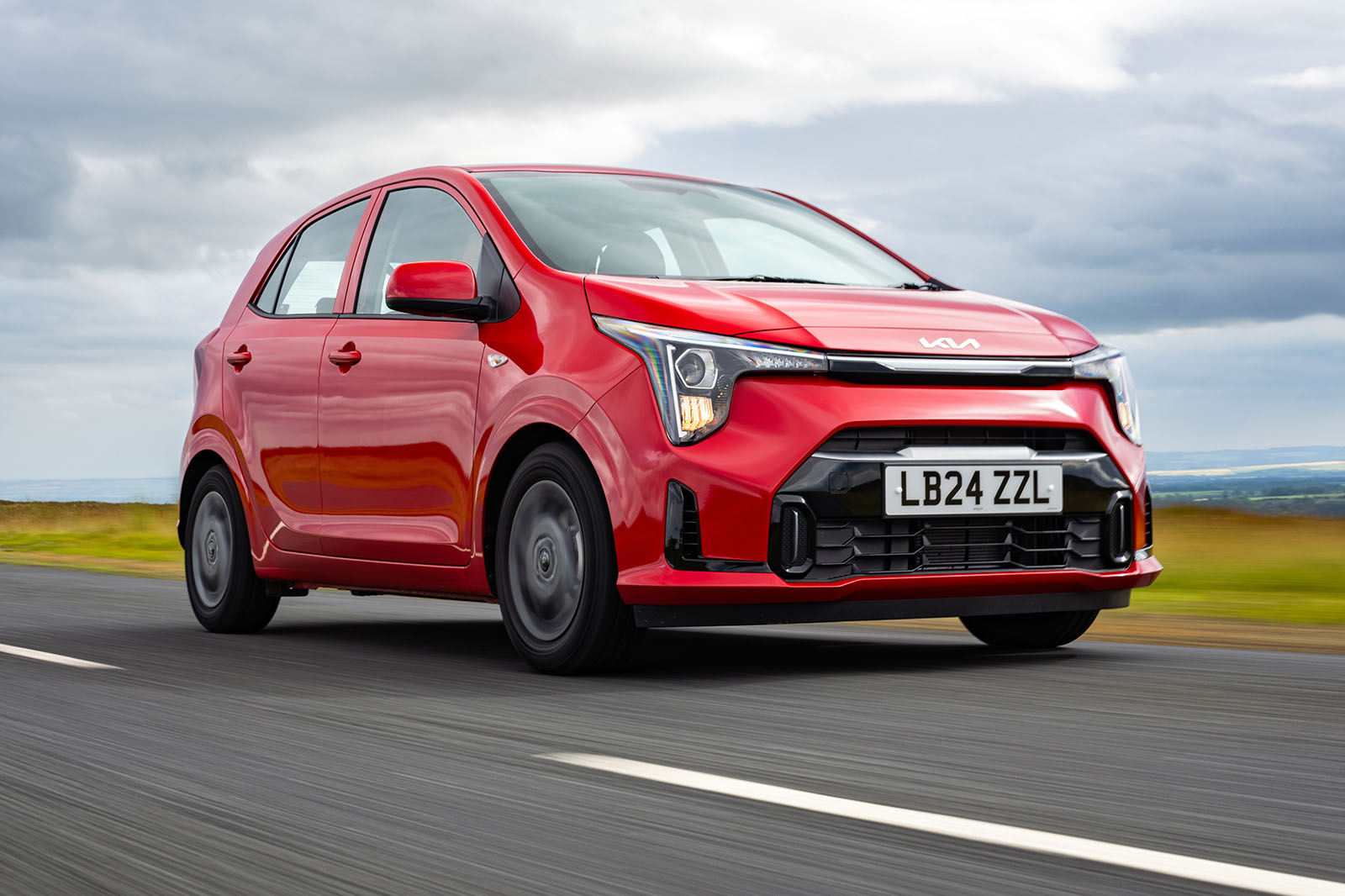 Kia Picanto review 2024 01 front tracking