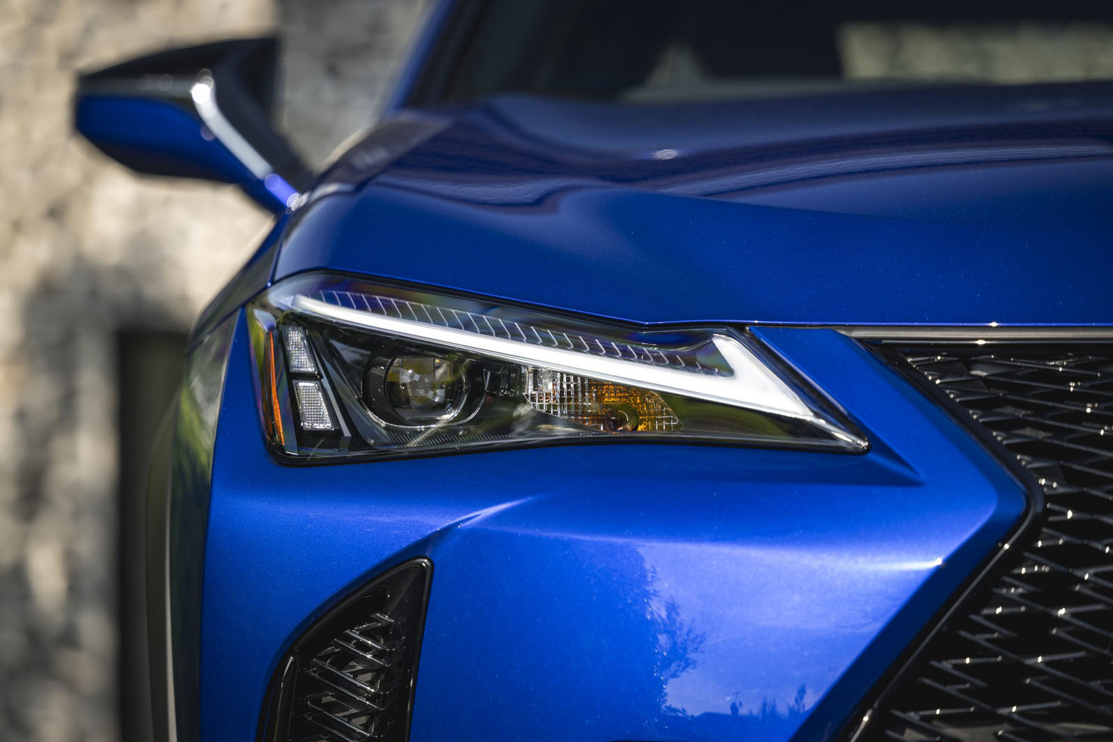 lexus ux300h review 2024 06 headlight