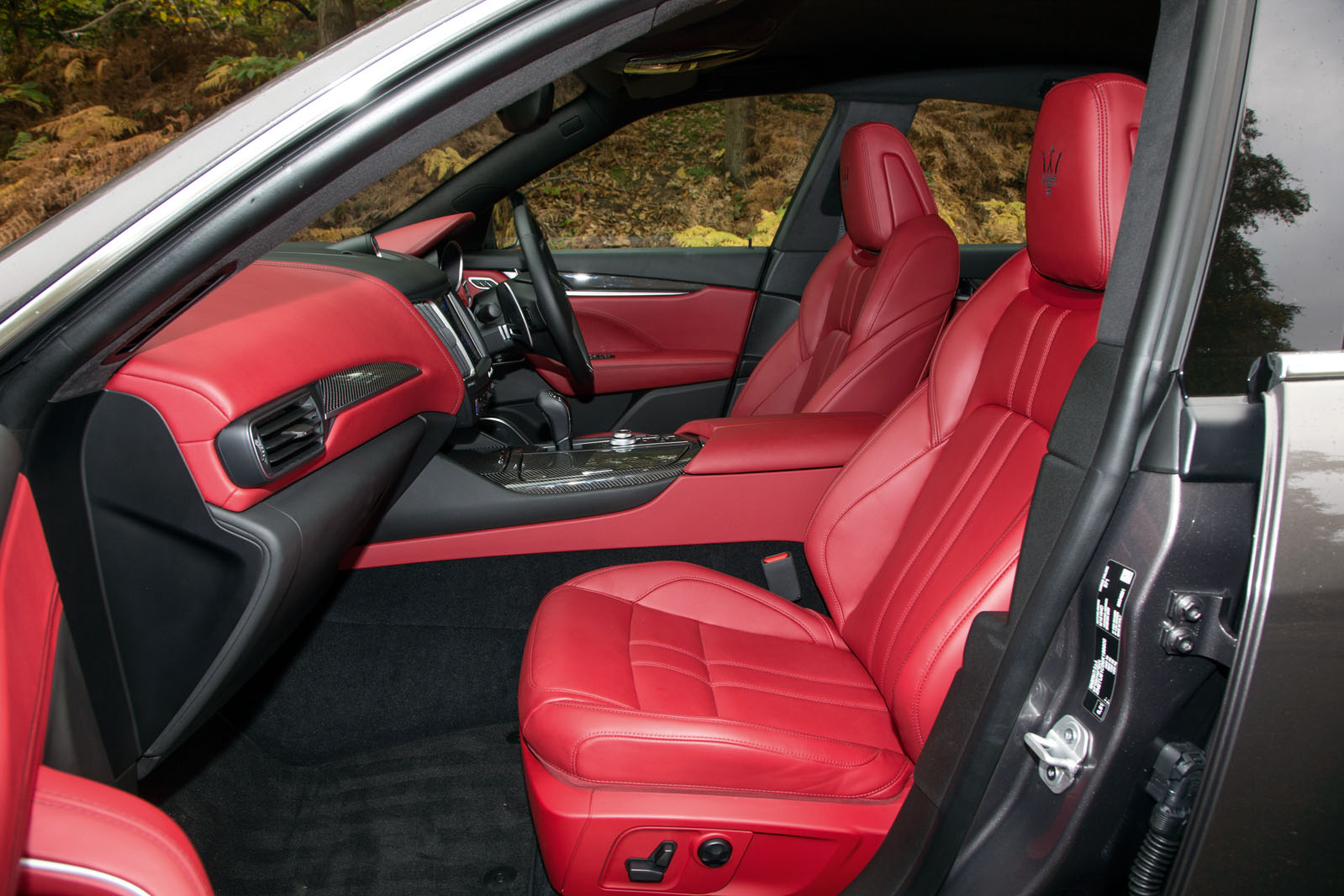 Maserati Levante interior