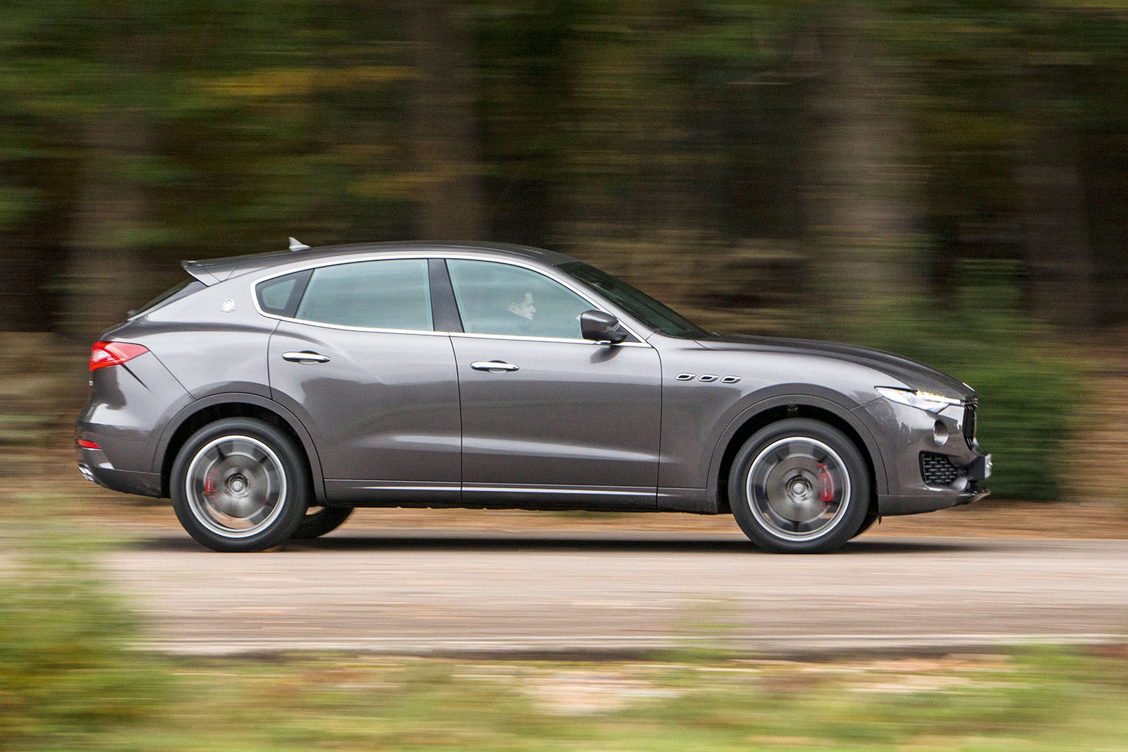 Maserati Levante side profile