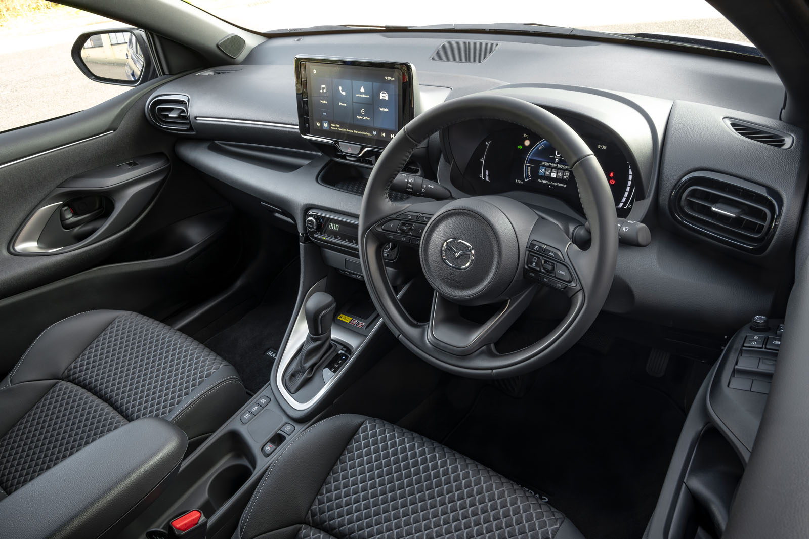 mazda 2 hybrid review 2024 06 dash