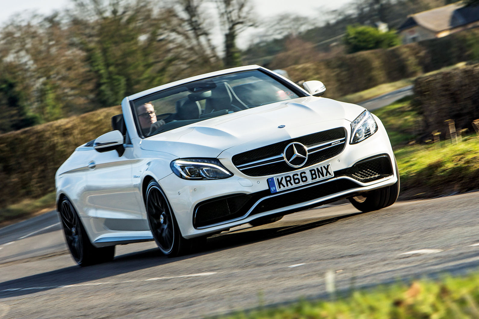 Mercedes-AMG C 63 Cabriolet cornering