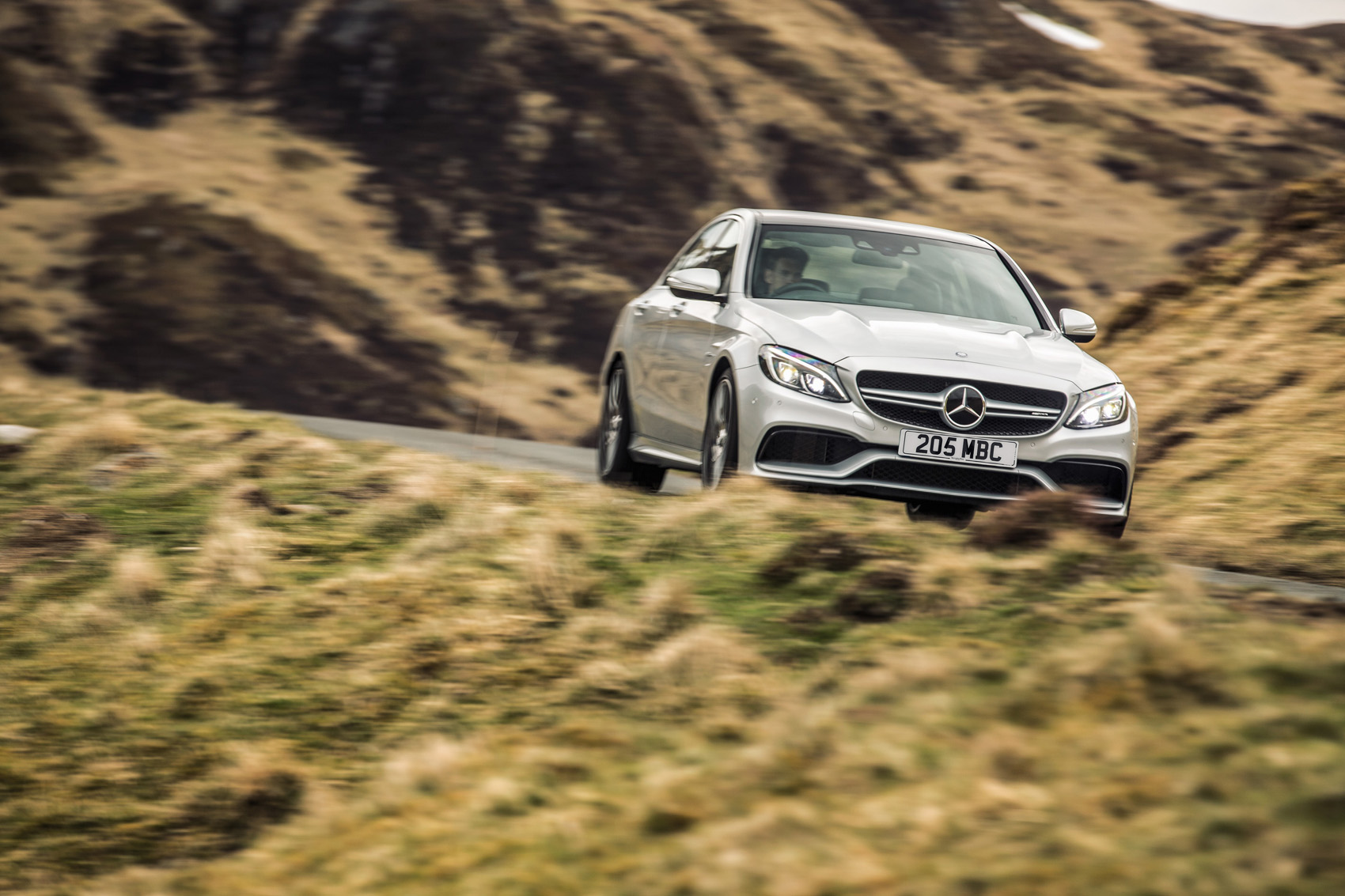 Mercedes-AMG C 63 cornering