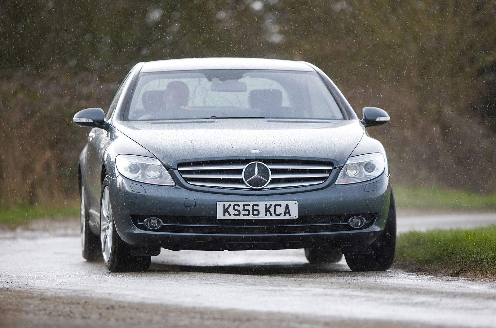 Mercedes-Benz CL cornering