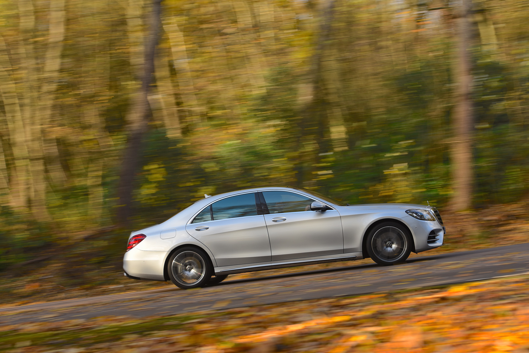 Mercedes-Benz S-Class side profile