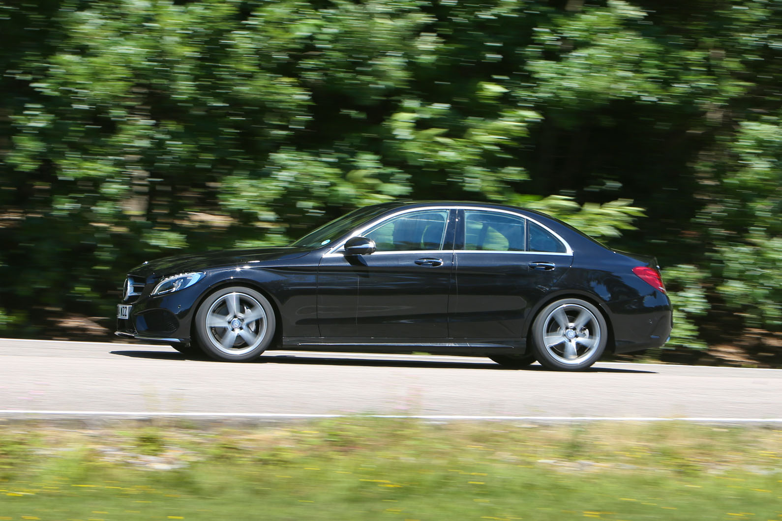 Mercedes-Benz C-Class side profile