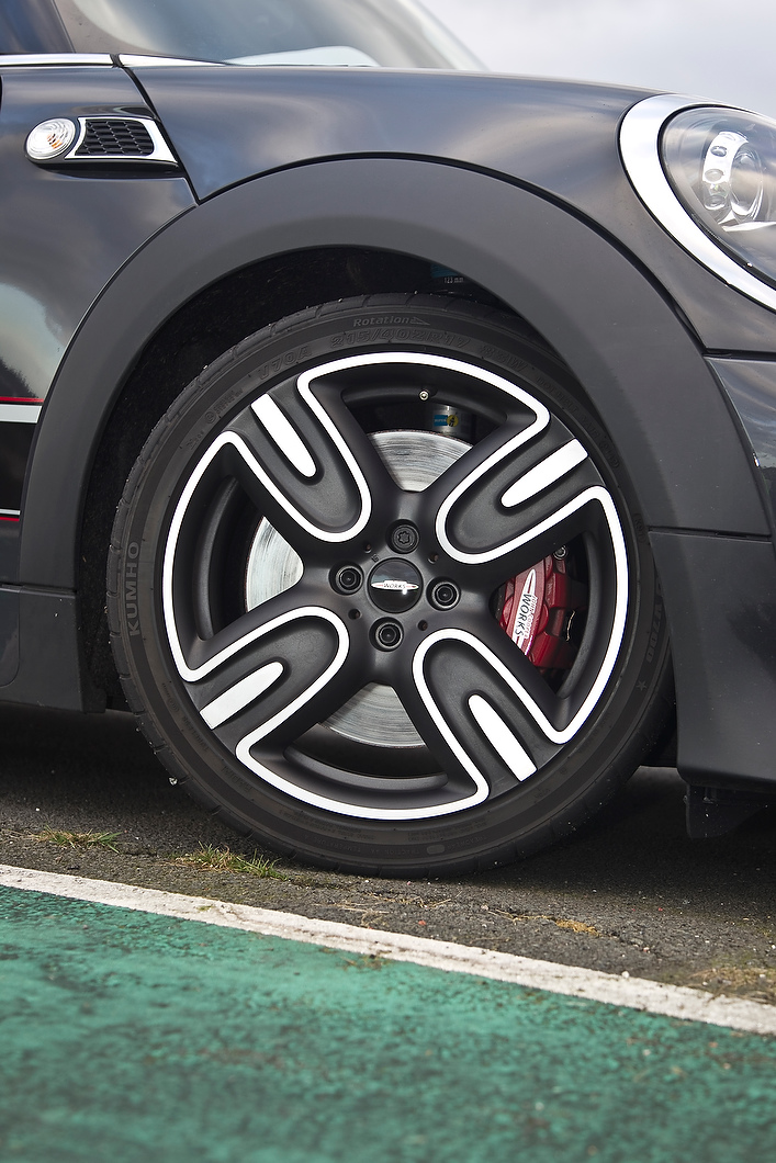 17in Mini GP alloy wheels