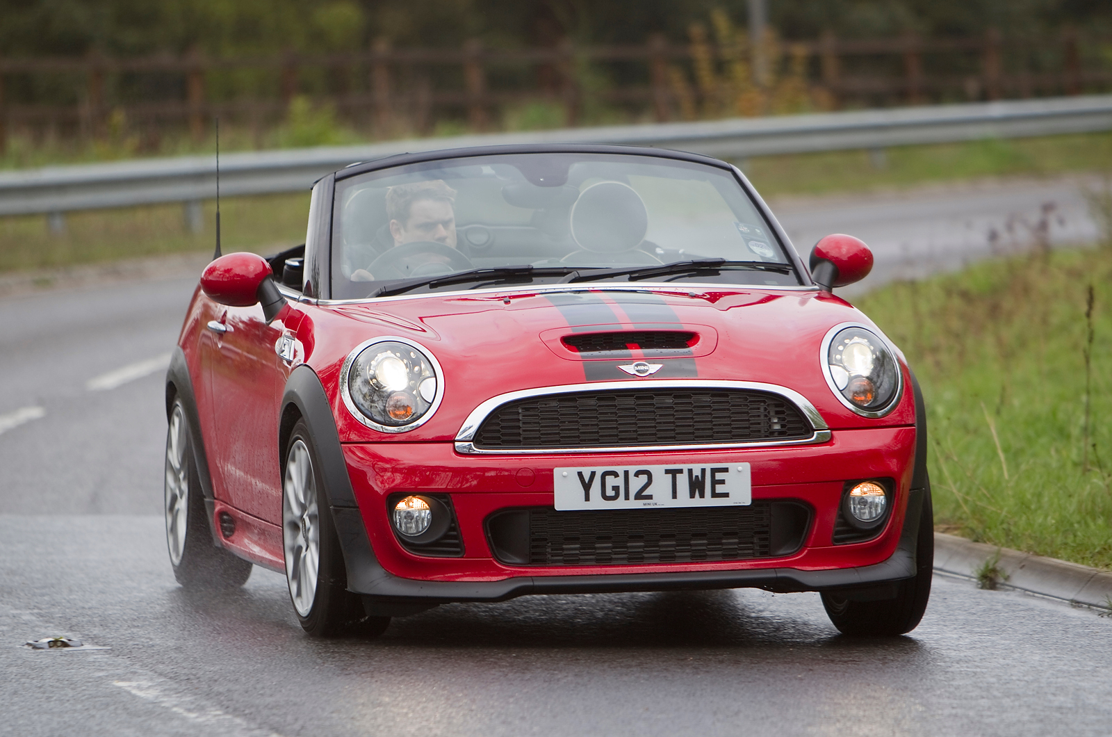 Mini Roadster cornering