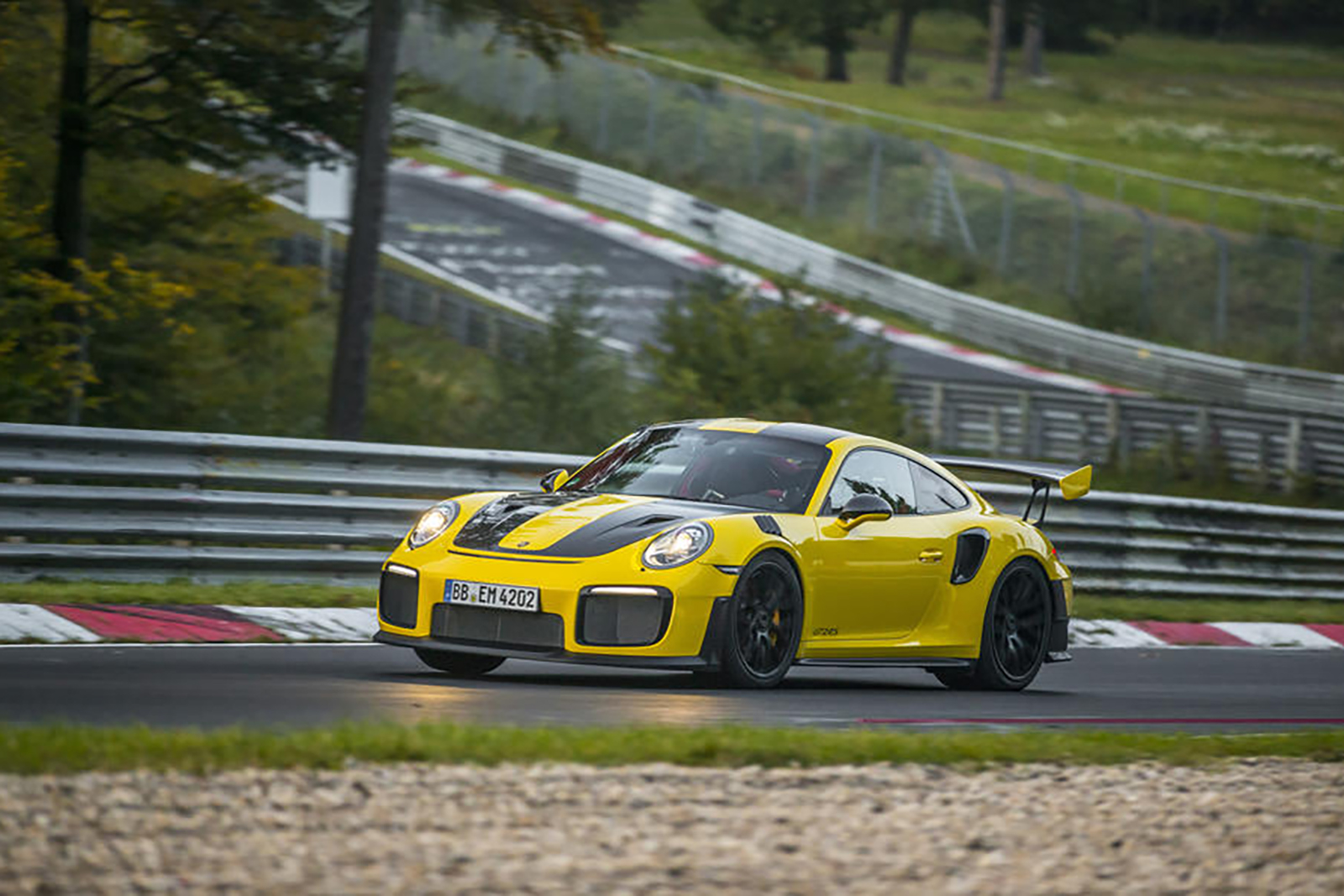 https://d2km96w3x5blkf.cloudfront.net/Porsche%20911%20GT2%20RS%20nurburgring%20record