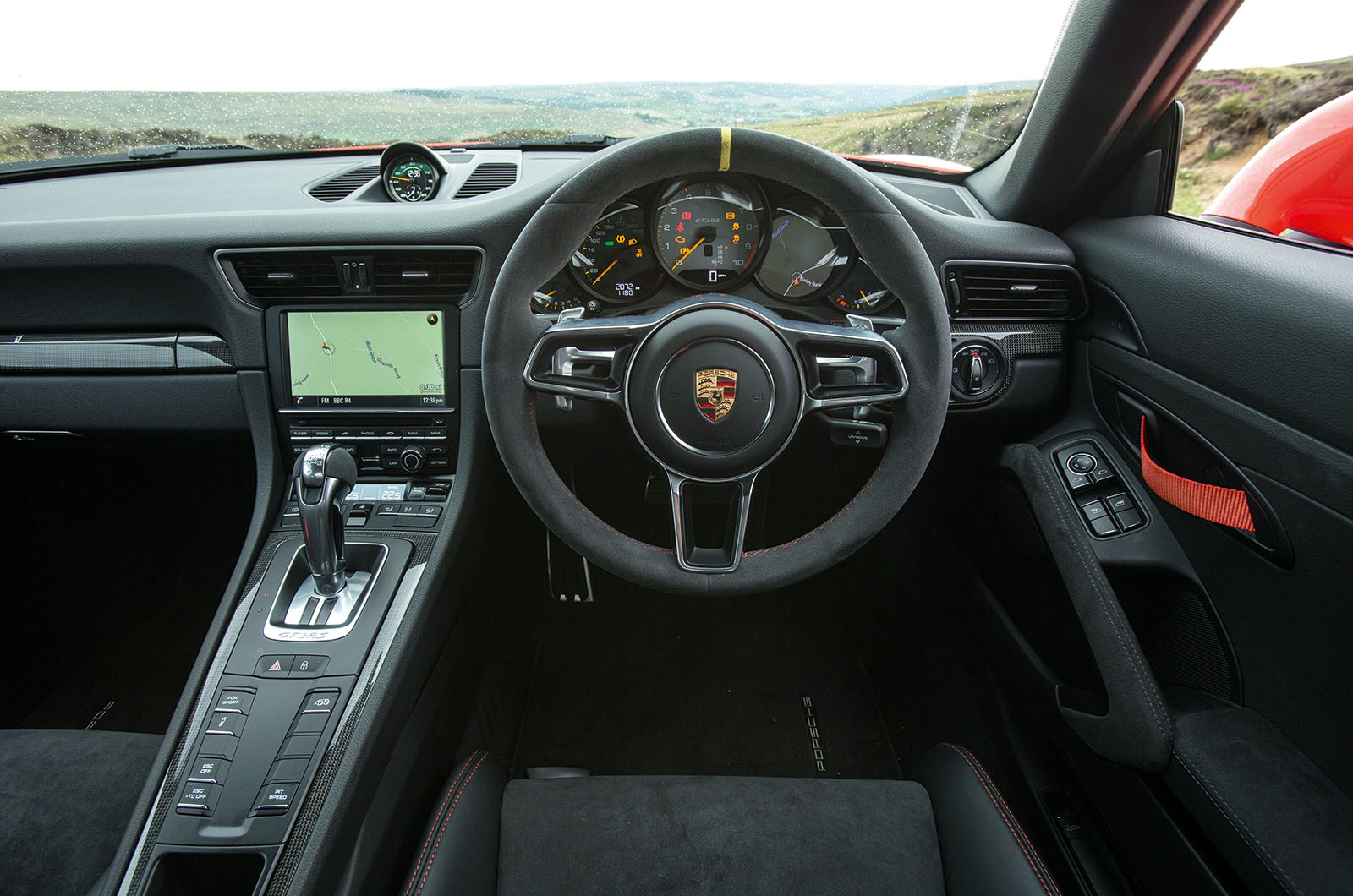 Porsche 911 GT3 RS dashboard