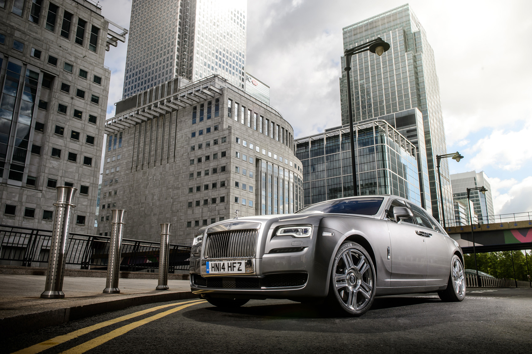 4 star Rolls-Royce Ghost