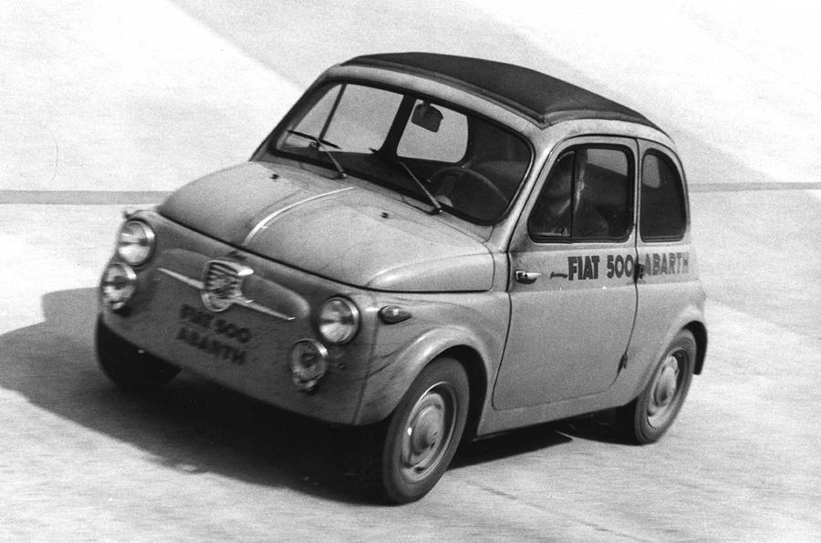 0 Abarth 500 hero front