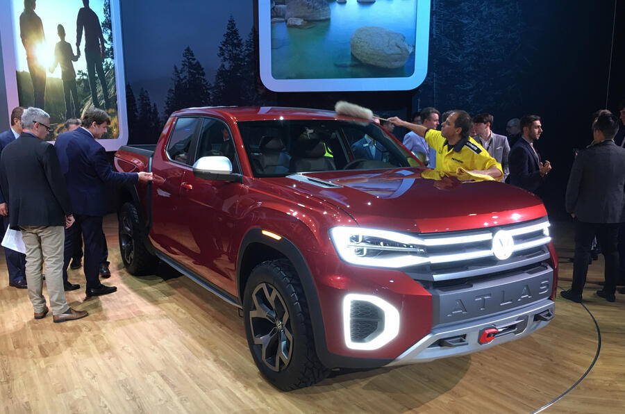 001 Atlas tanoak ford