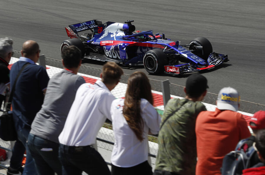 001hartley2018