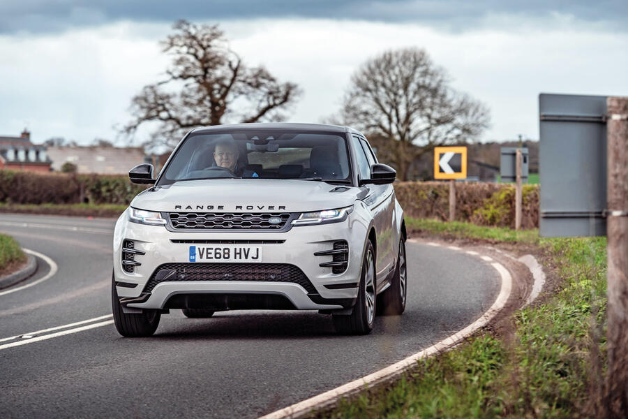 1 Range rover evoque hero front 0